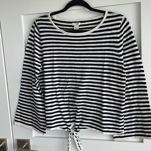 J Crew light weight Sweater. Navy and cream striped / Size small.